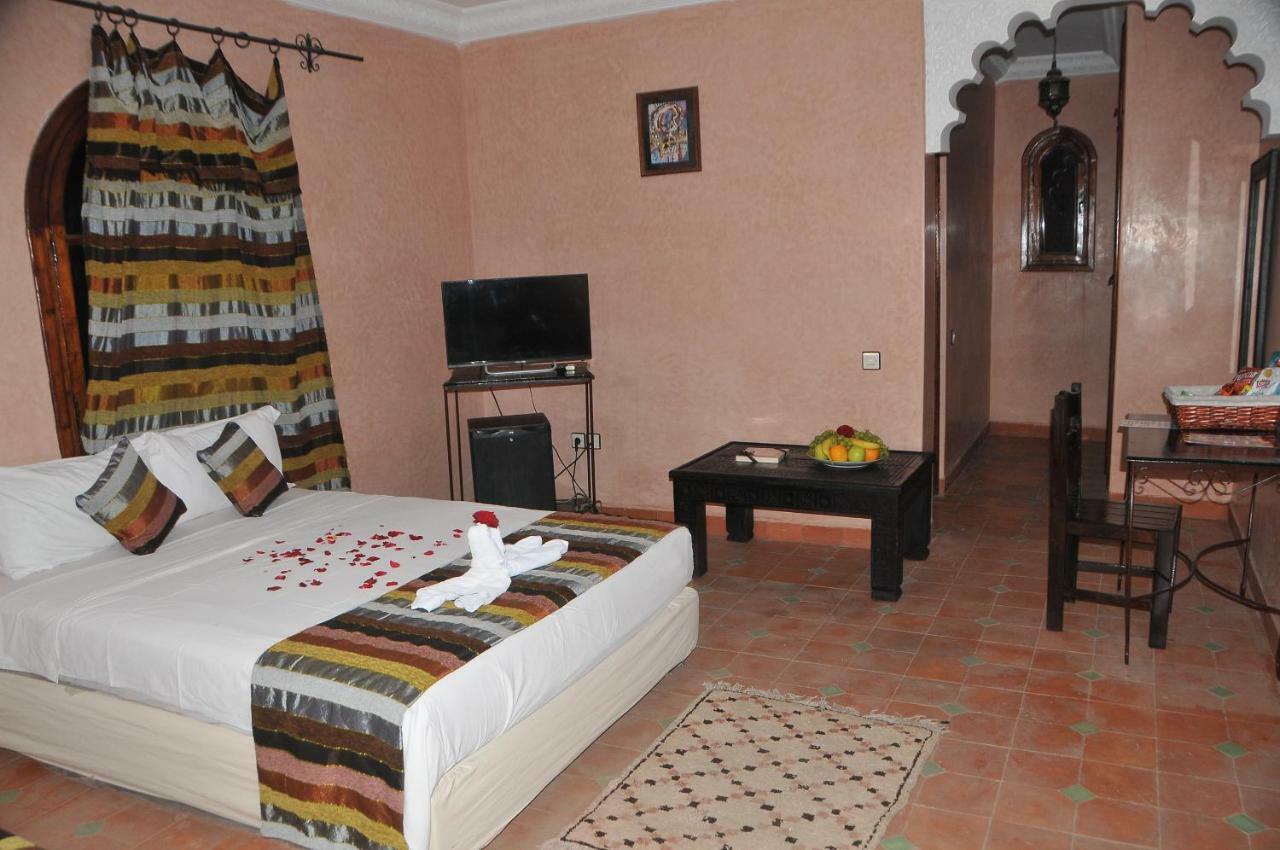 Riad Mhidou Ouled Jelal Ngoại thất bức ảnh