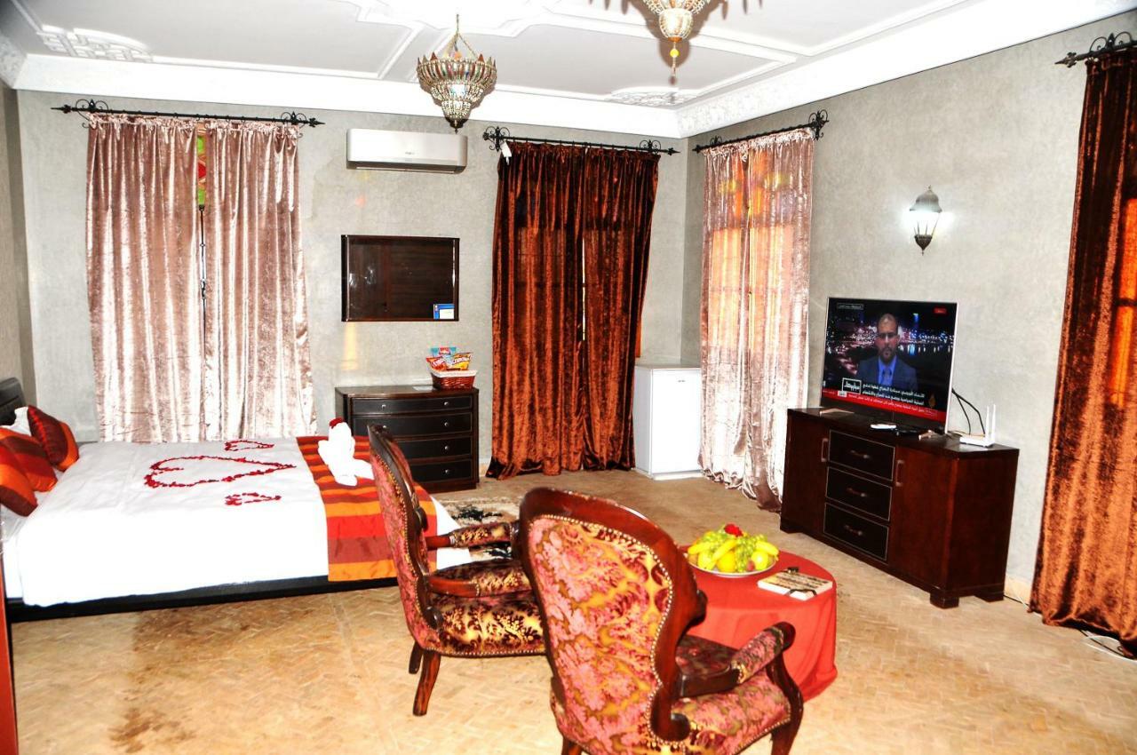 Riad Mhidou Ouled Jelal Ngoại thất bức ảnh